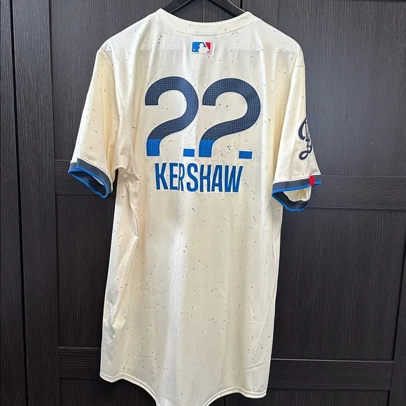 Clayton Kershaw Los Angeles Dodgers Nike City Connect Elite Jersey - Cream - Picture 5 of 5